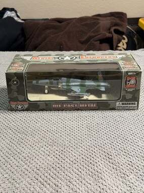 Funline Aerial Enforcers Diecast Metal USAF F-5 Tiger Jet Fighter Model 72033